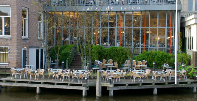 Café de Jaren Amsterdam, grand café accessible vue canaux