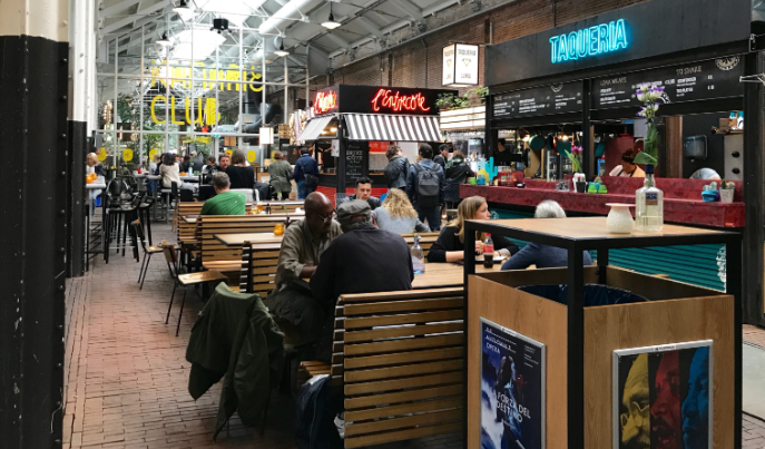 Foodhallen Amsterdam, marché gastronomique couvert accessible
