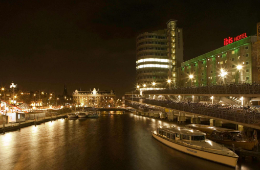 Ibis Amsterdam Centre, hôtel accessible gare centrale
