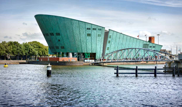 NEMO Science Museum Amsterdam, musée des sciences accessible